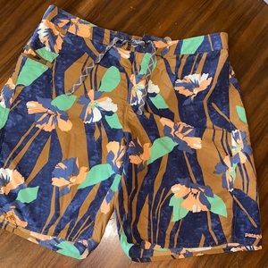 Patagonia Wavefarer board shorts